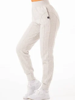 Women Ryderwear Contour Track Pant