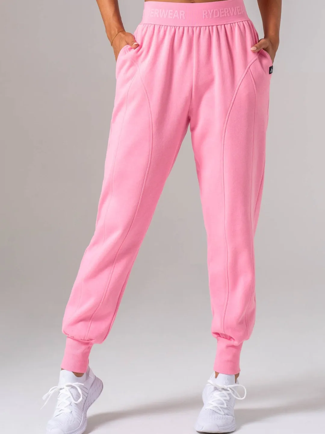 Women Ryderwear Contour Track Pant