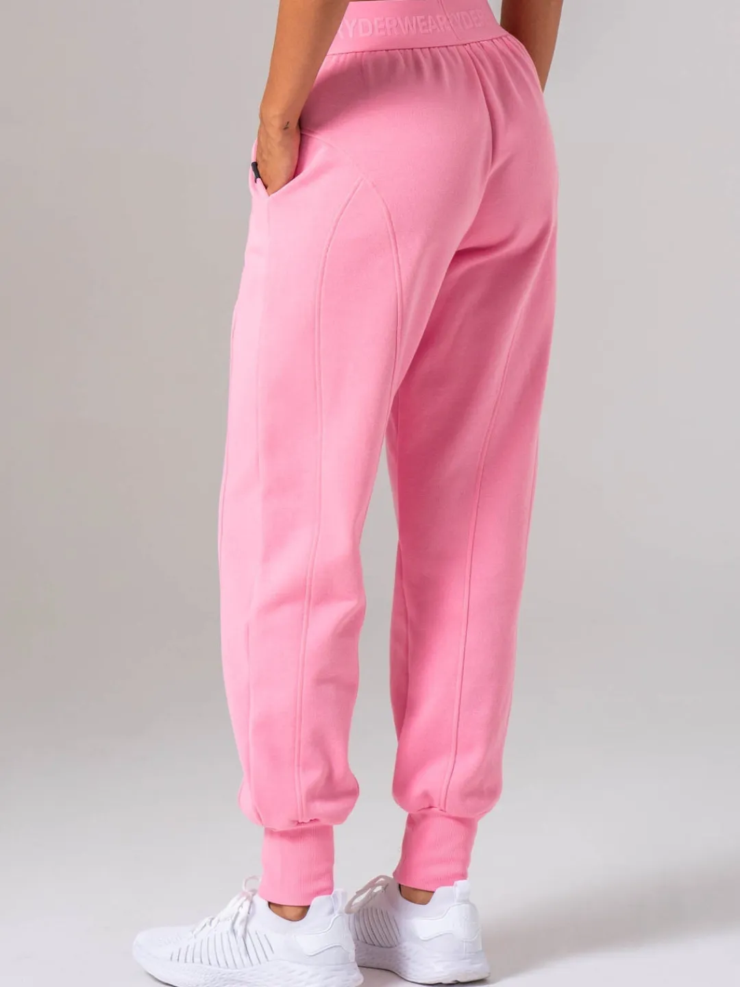 Women Ryderwear Contour Track Pant