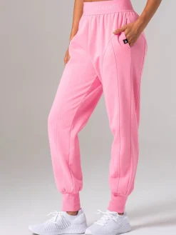 Women Ryderwear Contour Track Pant