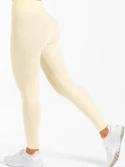 Women Ryderwear NKD Cro Wait Band egging