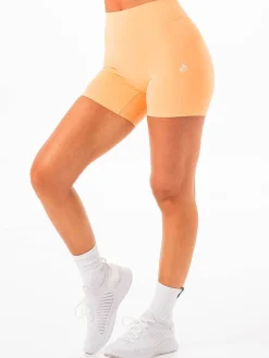 Women Ryderwear NKD Inviibe crunch hort