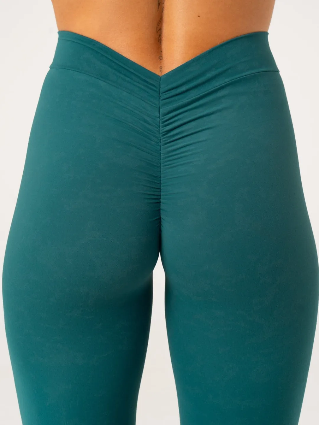 Women Ryderwear NKD tonewah V crunch egging
