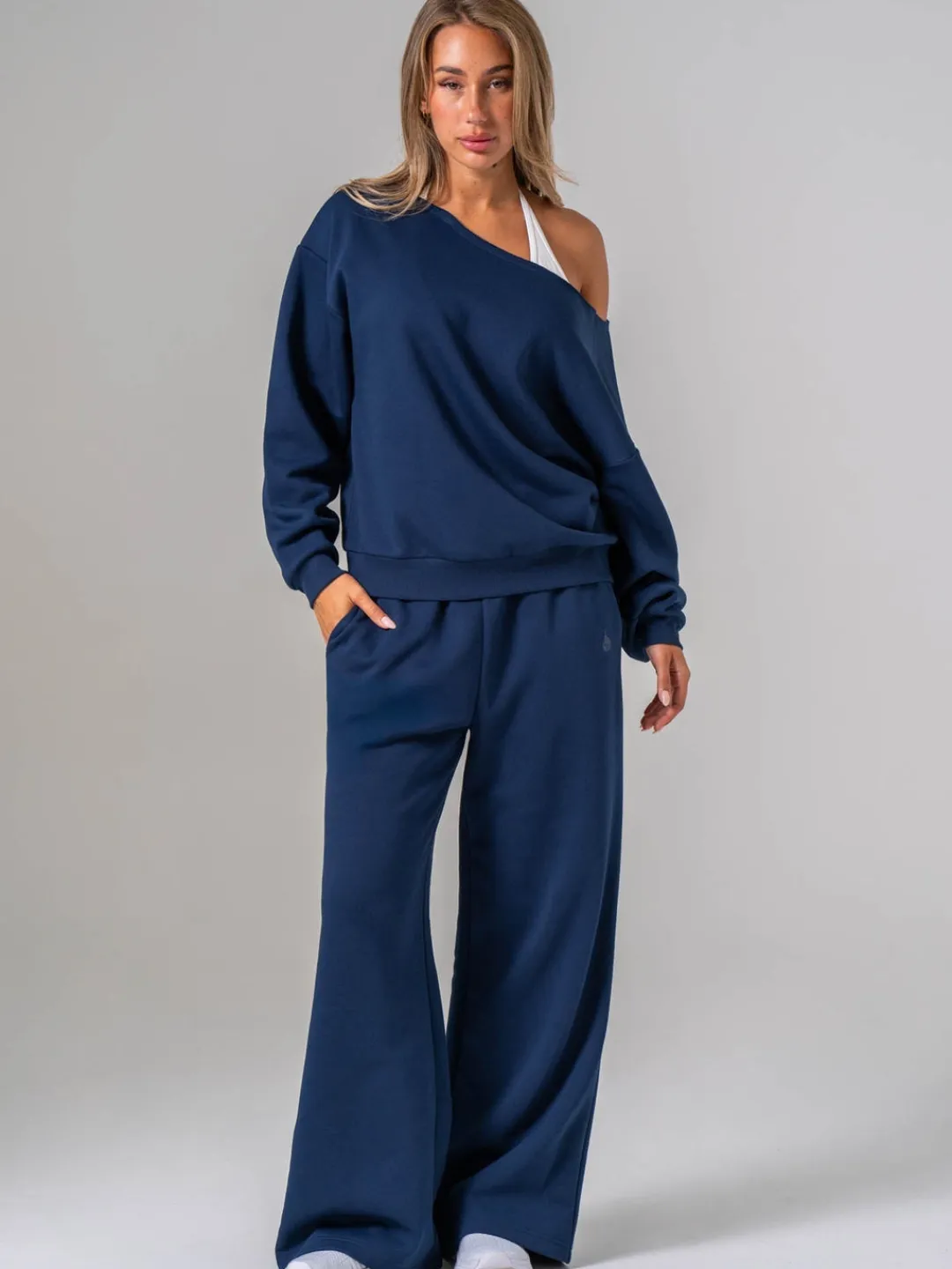 Women Ryderwear Off The houder weater