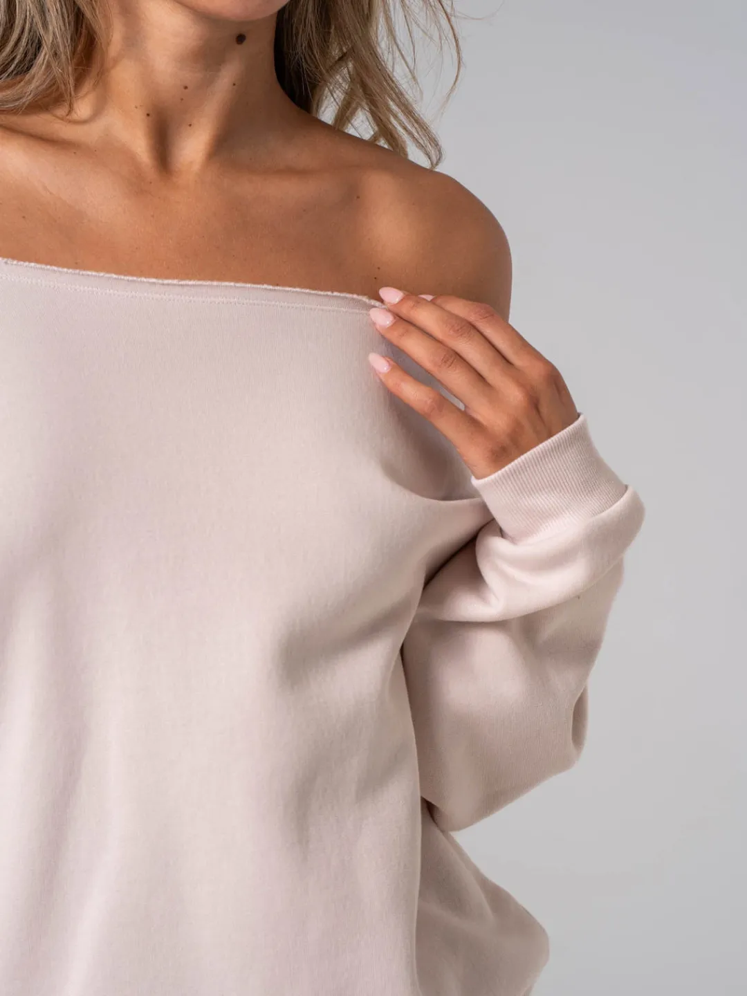 Women Ryderwear Off The houder weater