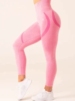 Women Ryderwear tape eae egging