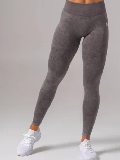 Women Ryderwear tonewah eae V Back egging